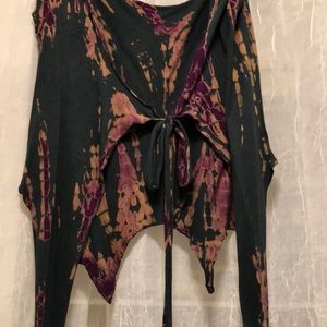 Earthbound Trading Co tie dye tie-up shirt